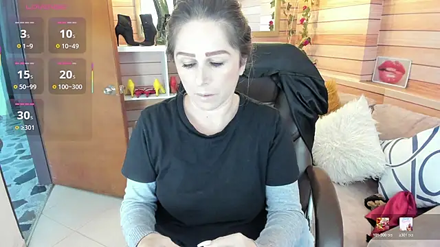 Snapshot of Victoria_collins_1 chatting on February 2026 11:57:02 AM Victoria collins 1 online show from February 2026 11:57:02 AM