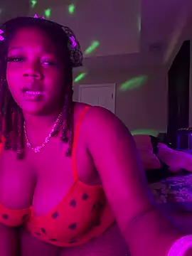 Snapshot of Naughty4Gifters27 chatting on June 2026 12:02:02 AM Naughty4Gifters27 online show from June 2026 12:02:02 AM