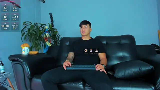 Cristopher strong online show from October 2025 11:16:01 AM