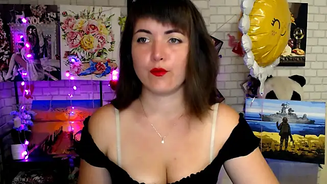 Darina M  online show from September 2025 04:34:02 AM