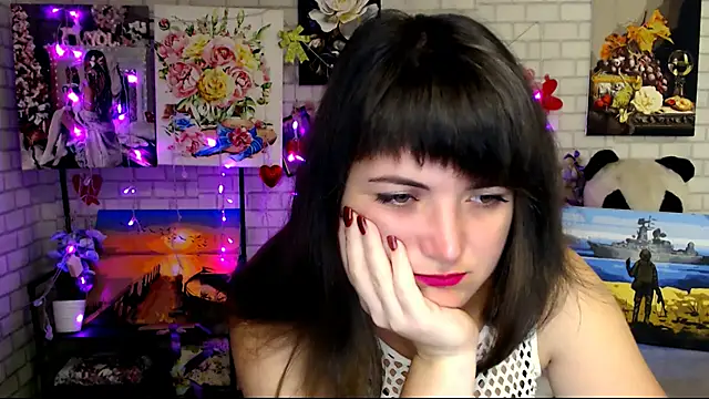 Darina M  online show from October 2025 04:37:02 AM