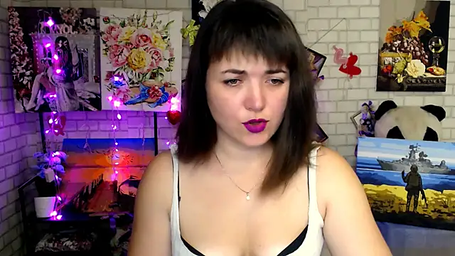 Darina M  online show from November 2025 03:06:02 AM