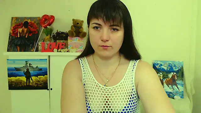 Darina M  online show from February 2026 05:19:02 AM