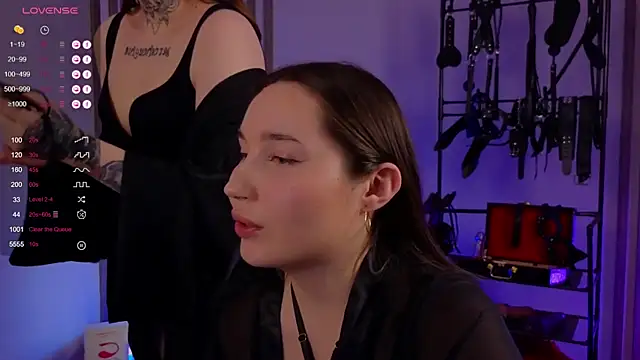 Snapshot of domDani_subMay chatting on February 2025 08:37:01 PM domDani subMay online show from February 2025 08:37:01 PM