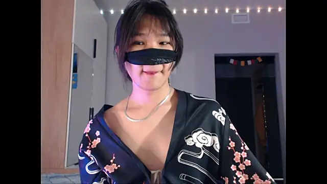 Snapshot of yukitori_2 chatting on January 2025 12:28:02 PM yukitori 2 online show from January 2025 12:28:02 PM