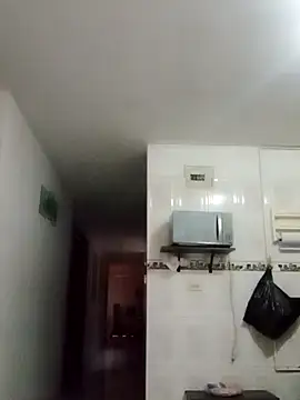 Snapshot of cazaperdidas chatting on October 2025 09:36:02 PM cazaperdidas online show from October 2025 09:36:02 PM