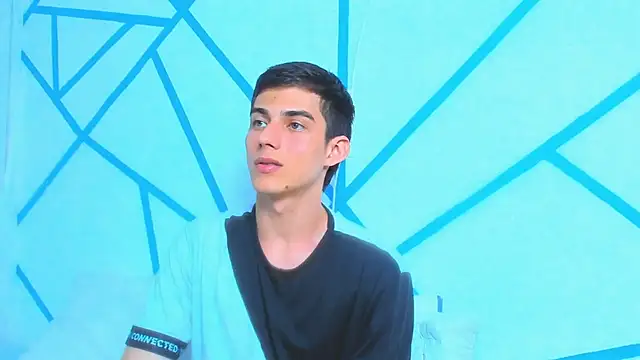 liam scott77 online show from February 2025 06:09:02 PM