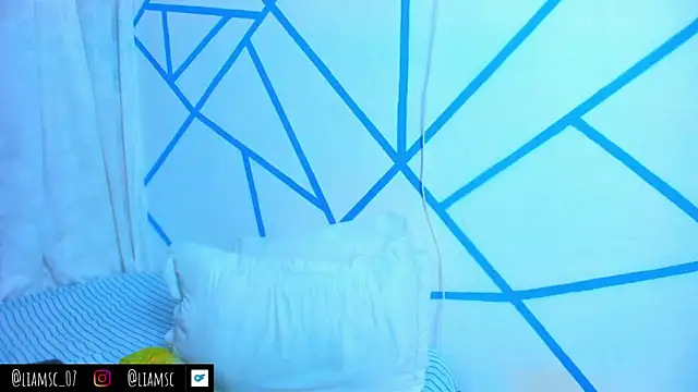 liam scott77 online show from September 2025 10:13:01 PM