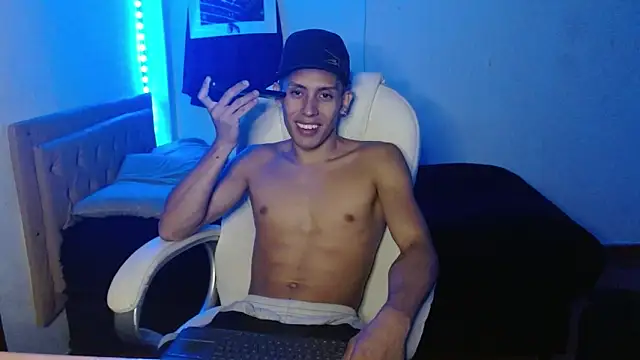 Iruma fat dick777 online show from February 2025 09:37:01 PM