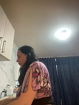 Freya Artemisa online show from December 2025 07:54:02 PM