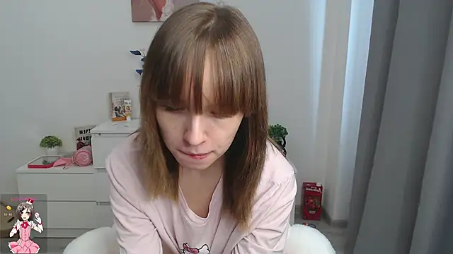 b4by LoL1 online show from March 2025 09:55:02 AM