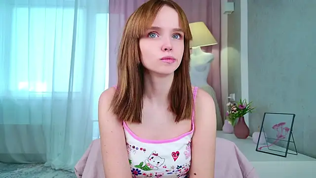 b4by LoL1 online show from September 2025 09:31:01 AM