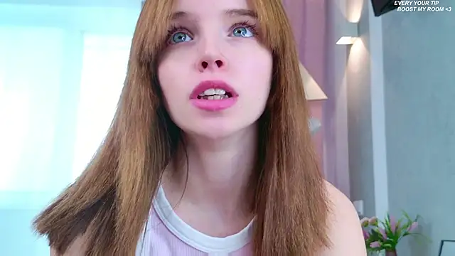 b4by LoL1 online show from October 2025 09:10:02 AM