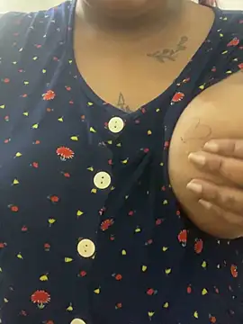 fantacygirl  online show from January 2025 01:32:01 PM