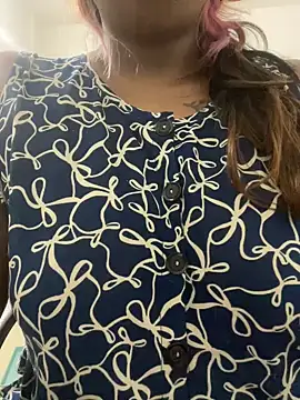 fantacygirl  online show from January 2025 12:43:02 PM