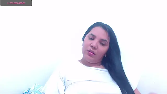 sinay024 online show from January 2025 05:35:01 AM