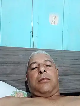 gordonunes online show from December 2025 05:01:01 AM