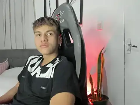 miguel hz online show from January 2025 11:35:01 PM