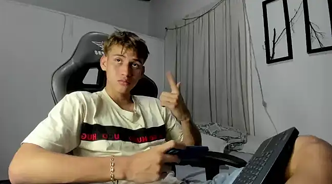 miguel hz online show from March 2025 10:24:01 PM