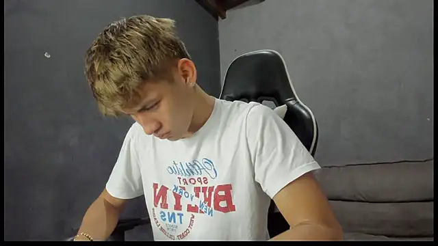 miguel hz online show from March 2025 10:18:02 PM