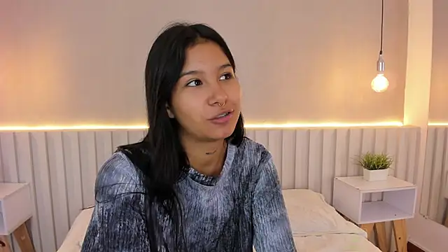 Aida moreno online show from February 2025 11:06:02 AM