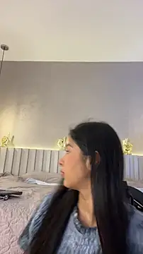 Snapshot of Aida_moreno chatting on May 2026 11:51:02 AM Aida moreno online show from May 2026 11:51:02 AM