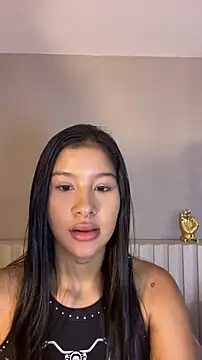 Snapshot of Aida_moreno chatting on May 2026 11:51:02 AM Aida moreno online show from May 2026 11:51:02 AM