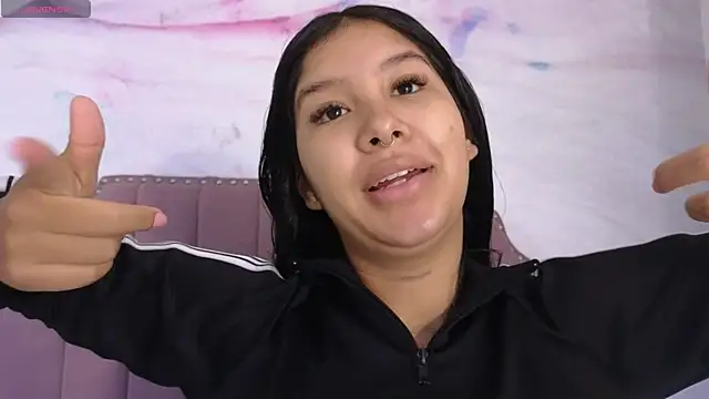 Snapshot of Aida_moreno chatting on June 2026 12:06:02 PM Aida moreno online show from June 2026 12:06:02 PM