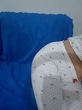 Snapshot of Liyan- chatting on July 2026 09:08:01 PM Liyan- online show from July 2026 09:08:01 PM