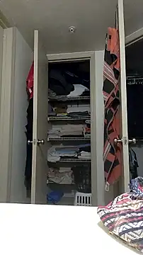 Snapshot of TimidTemptation chatting on September 2025 02:16:02 PM TimidTemptation online show from September 2025 02:16:02 PM