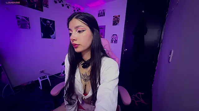 Snapshot of cami_mila9 chatting on February 2026 05:45:01 AM cami mila9 online show from February 2026 05:45:01 AM