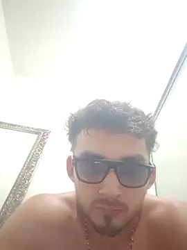 Snapshot of kevinsito1 chatting on August 2026 12:08:02 PM kevinsito1 online show from August 2026 12:08:02 PM