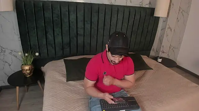 Ian Daviz online show from October 2025 12:41:02 PM