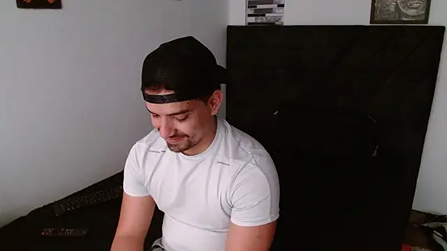 Ian Daviz online show from February 2026 06:23:01 PM