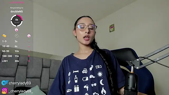 Snapshot of ladyAn_ chatting on December 2024 11:20:02 PM ladyAn  online show from December 2024 11:20:02 PM