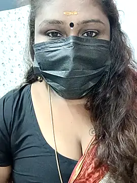 Snapshot of simran21 chatting on February 2025 04:25:02 PM simran21 online show from February 2025 04:25:02 PM