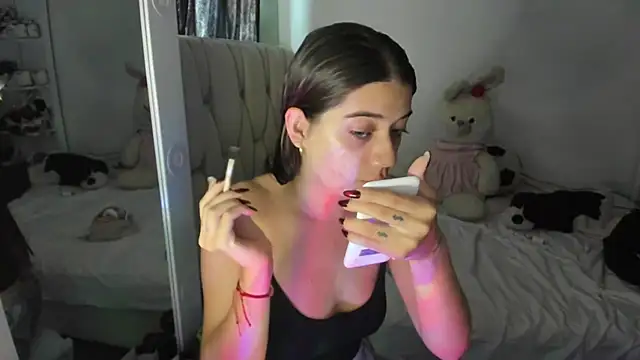 Snapshot of KittyKlum chatting on June 2026 03:24:01 PM KittyKlum online show from June 2026 03:24:01 PM