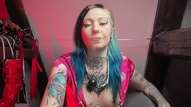 Snapshot of coyemoo chatting on January 2026 07:28:02 PM coyemoo online show from January 2026 07:28:02 PM