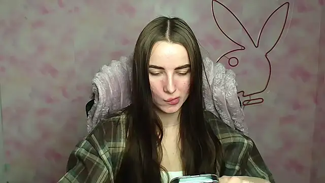 Eva Janee online show from March 2026 06:43:02 AM