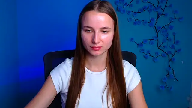 Eva Janee online show from July 2026 05:49:02 AM