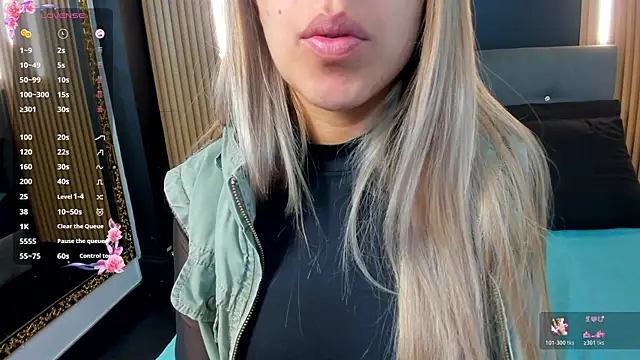 Snapshot of EvaaLovia1 chatting on January 2026 02:10:01 PM EvaaLovia1 online show from January 2026 02:10:01 PM