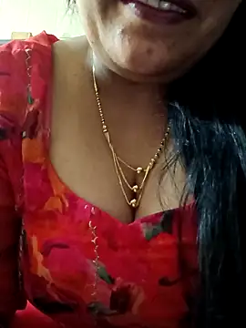 Snapshot of sneha_rose chatting on March 2025 06:16:01 AM sneha rose online show from March 2025 06:16:01 AM