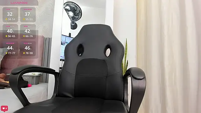 Kimmie kaboom x online show from September 2025 06:57:01 PM