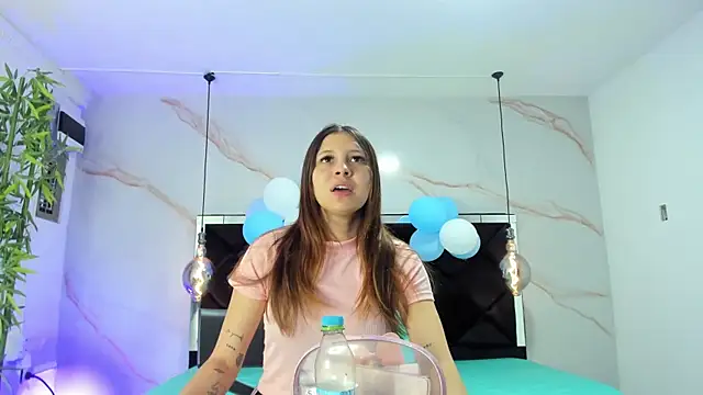 AngelaaCute  online show from September 2025 12:08:02 PM