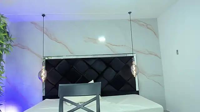 AngelaaCute  online show from October 2025 12:15:01 PM