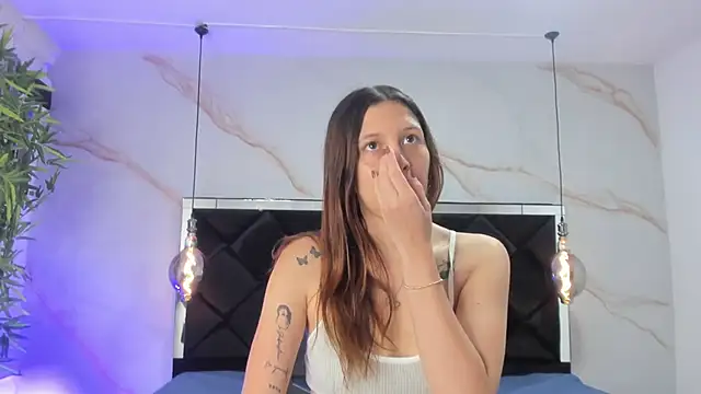 AngelaaCute  online show from October 2025 12:16:02 PM