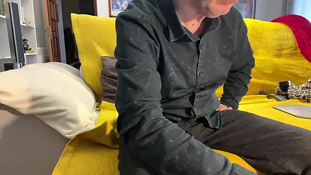 fastuga24 online show from February 2026 04:44:02 PM