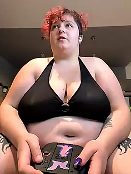Snapshot of LadyRochester chatting on June 2026 01:17:02 PM LadyRochester online show from June 2026 01:17:02 PM