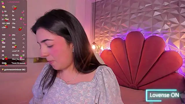 Snapshot of meraki_fraise chatting on February 2025 07:33:01 PM meraki fraise online show from February 2025 07:33:01 PM