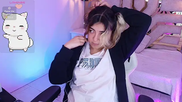 Snapshot of meraki_fraise chatting on September 2025 07:37:02 PM meraki fraise online show from September 2025 07:37:02 PM